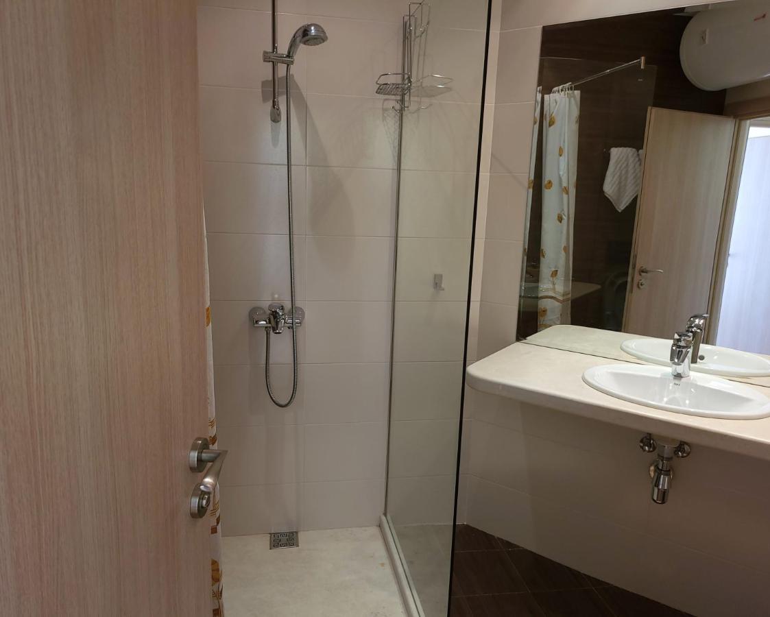 Elegantz Apartments Lamer Varna ภายนอก รูปภาพ